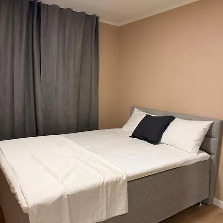 Gardermoen Airport, 5min Away *