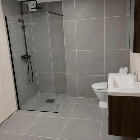 Gardermoen Airport, 5min Away Vakantiehuis Sand (Hedmark)